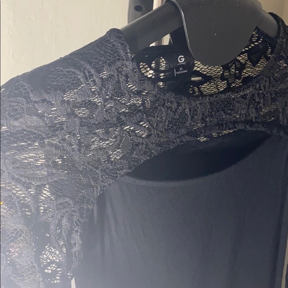 Top - Picture 2 of 2